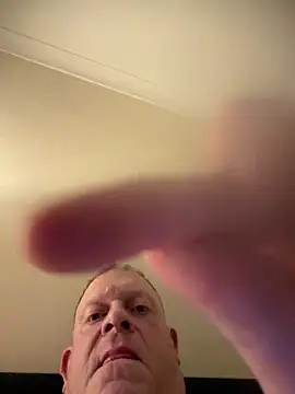 Snapshot of Dannyboy1430 chatting on December 2025 10:07:01 PM Dannyboy1430 online show from December 2025 10:07:01 PM