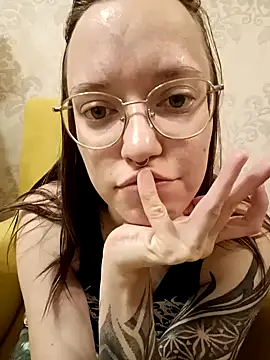 Snapshot of Aelita_bb chatting on January 2025 11:36:02 PM Aelita bb online show from January 2025 11:36:02 PM