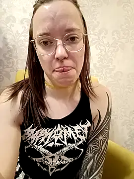 Snapshot of Aelita_bb chatting on January 2025 01:47:01 PM Aelita bb online show from January 2025 01:47:01 PM