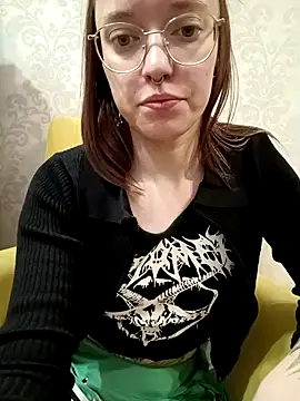 Snapshot of Aelita_bb chatting on January 2025 09:44:02 PM Aelita bb online show from January 2025 09:44:02 PM