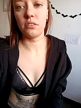 Snapshot of Aelita_bb chatting on February 2025 10:08:02 AM Aelita bb online show from February 2025 10:08:02 AM