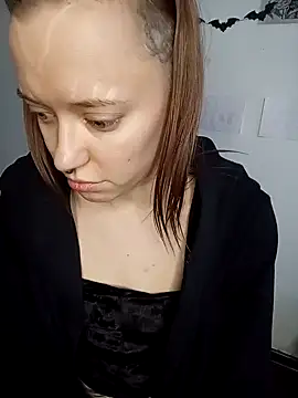 Snapshot of Aelita_bb chatting on February 2025 01:44:01 PM Aelita bb online show from February 2025 01:44:01 PM