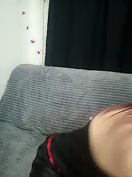 Snapshot of Aelita_bb chatting on February 2025 03:48:02 PM Aelita bb online show from February 2025 03:48:02 PM