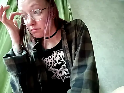 Snapshot of Aelita_bb chatting on March 2025 01:03:01 PM Aelita bb online show from March 2025 01:03:01 PM