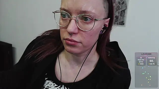 Snapshot of Aelita_bb chatting on March 2025 02:48:02 PM Aelita bb online show from March 2025 02:48:02 PM