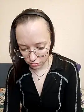 Snapshot of Aelita_bb chatting on September 2025 05:05:02 PM Aelita bb online show from September 2025 05:05:02 PM