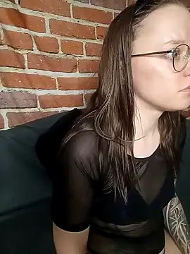 Snapshot of Aelita_bb chatting on March 2026 04:22:01 PM Aelita bb online show from March 2026 04:22:01 PM