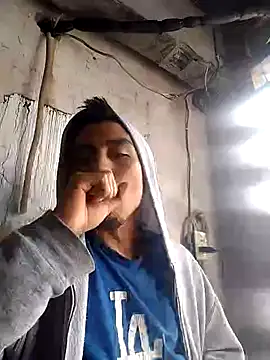 AlexAlejandro13 online show from January 2025 06:24:02 PM