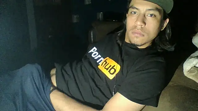 AlexAlejandro13 online show from March 2026 07:14:02 AM