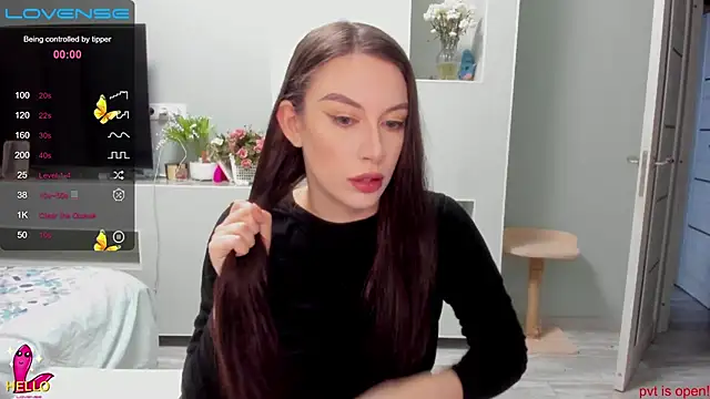 JuliaDiksonX online show from January 2025 09:56:01 AM