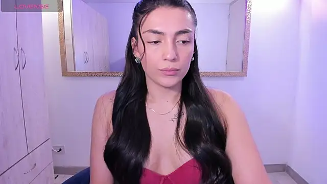 Snapshot of EricaVanderhill chatting on January 2026 09:09:01 PM EricaVanderhill online show from January 2026 09:09:01 PM