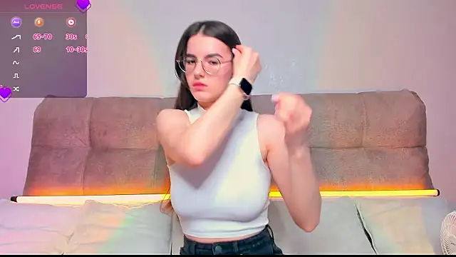 AriellaTesk online show from May 2026 02:28:01 AM