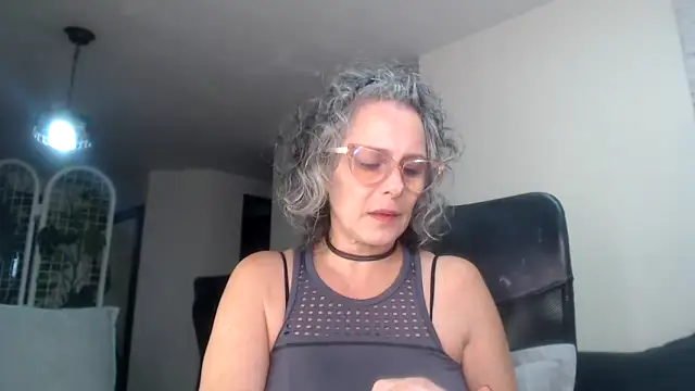 Pinkboobie online show from February 2025 06:34:02 PM