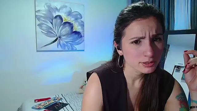 vanessabrown  online show from December 2024 04:08:02 AM