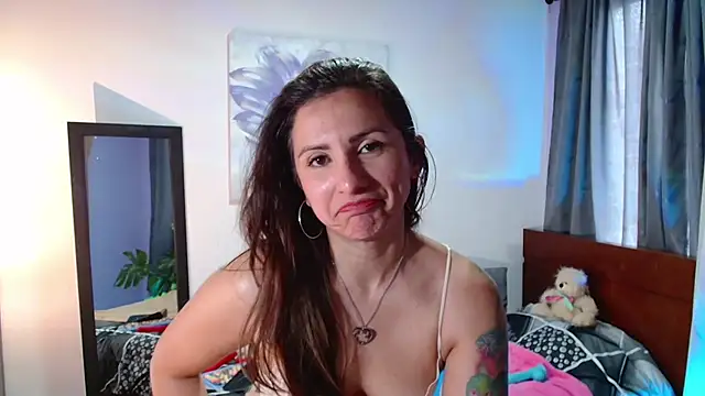 vanessabrown  online show from January 2025 04:08:01 PM