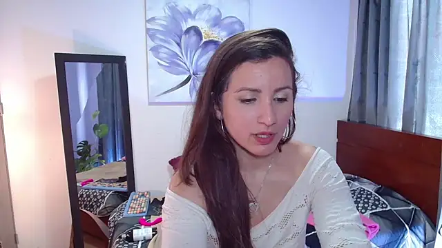 vanessabrown  online show from March 2025 05:59:02 PM