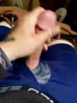 Snapshot of MrDaRkO_420 chatting on January 2025 08:24:01 PM MrDaRkO 420 online show from January 2025 08:24:01 PM