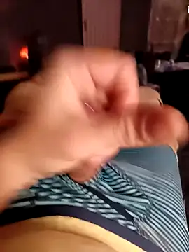 Snapshot of MrDaRkO_420 chatting on September 2025 07:15:01 PM MrDaRkO 420 online show from September 2025 07:15:01 PM