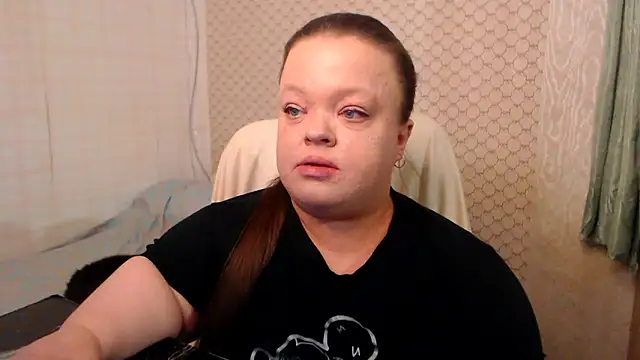 Janiffer MiMi online show from May 2026 06:09:01 PM