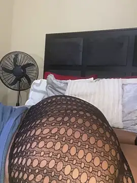 BADFATASS85 online show from April 2026 05:10:02 PM