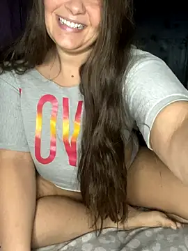 CamilaLovexoxo online show from December 2025 02:11:01 PM