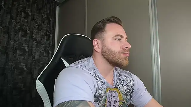 Thori92 online show from February 2025 08:03:02 PM