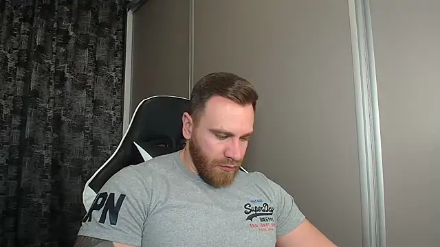 Thori92 online show from February 2026 07:29:01 PM