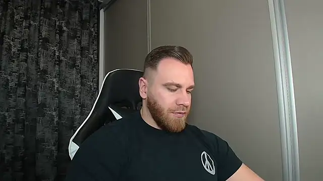 Thori92 online show from February 2026 01:52:02 PM