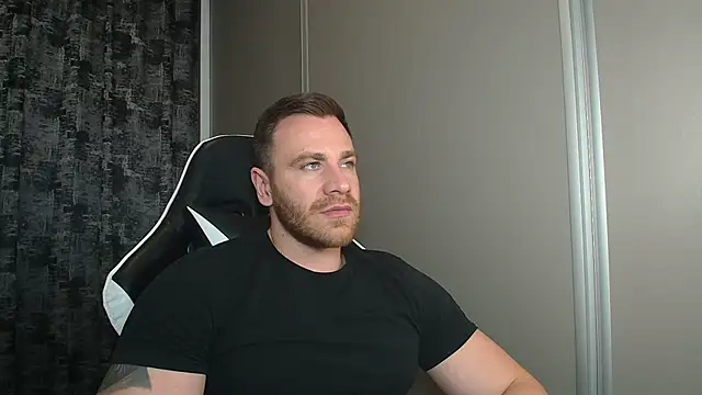 Thori92 online show from May 2026 02:46:02 PM