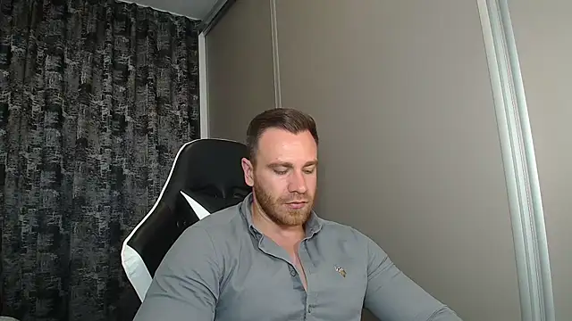 Thori92 online show from June 2026 02:34:02 PM