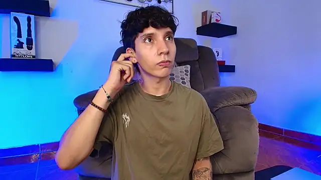 JacoboSwam online show from February 2025 09:38:01 PM