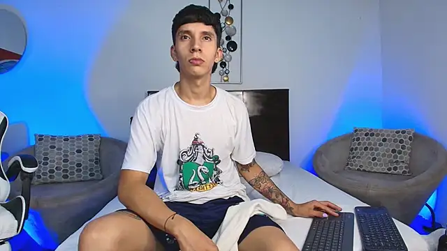 JacoboSwam online show from March 2025 04:29:02 AM