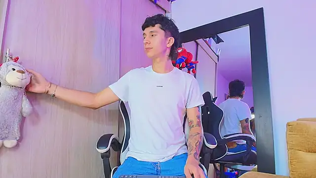 JacoboSwam online show from January 2026 12:58:02 AM