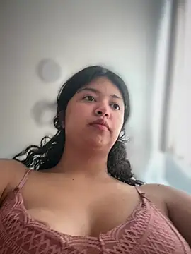Peach Girll online show from May 2026 04:04:02 PM