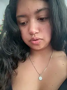 Peach Girll online show from May 2026 07:00:01 PM