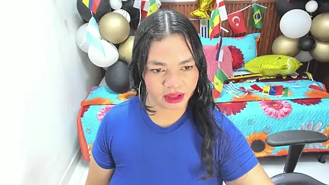Cloe 35 online show from July 2026 08:04:02 PM