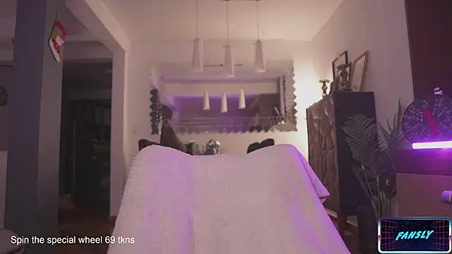 LucyAllenX online show from January 2025 12:48:01 AM