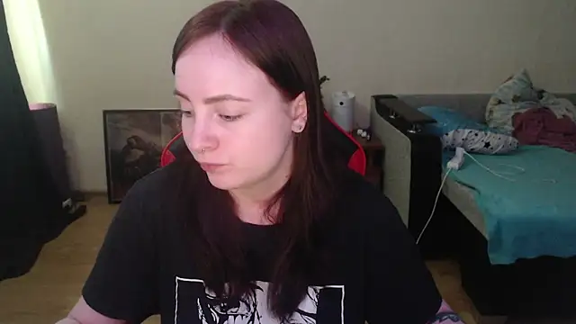 Laralianna online show from May 2026 09:25:02 AM