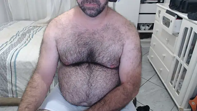 Snapshot of MysterBearMG chatting on April 2026 02:51:02 AM MysterBearMG online show from April 2026 02:51:02 AM