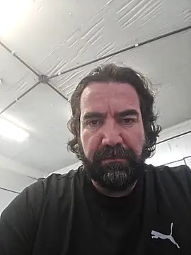 Snapshot of MysterBearMG chatting on May 2026 03:18:02 PM MysterBearMG online show from May 2026 03:18:02 PM