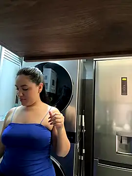 Snapshot of AnushaKumari chatting on September 2025 06:41:02 PM AnushaKumari online show from September 2025 06:41:02 PM