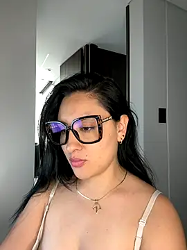 Snapshot of AnushaKumari chatting on September 2025 07:25:01 PM AnushaKumari online show from September 2025 07:25:01 PM