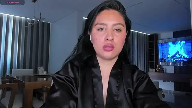 Snapshot of AnushaKumari chatting on September 2025 05:26:02 PM AnushaKumari online show from September 2025 05:26:02 PM