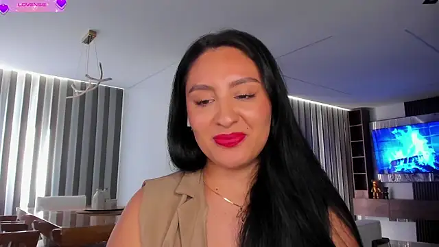 Snapshot of AnushaKumari chatting on September 2025 03:15:01 PM AnushaKumari online show from September 2025 03:15:01 PM