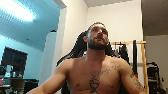 Snapshot of surfdog_95 chatting on October 2025 11:21:02 PM surfdog 95 online show from October 2025 11:21:02 PM