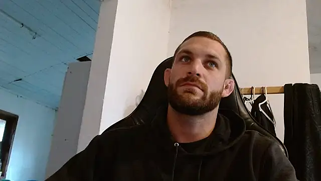 Snapshot of surfdog_95 chatting on October 2025 08:26:01 PM surfdog 95 online show from October 2025 08:26:01 PM