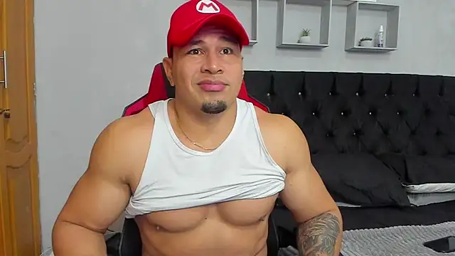 tyler hank01 online show from July 2026 12:39:01 AM