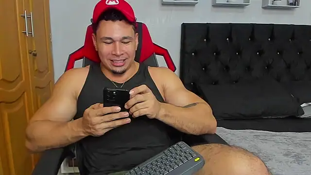 tyler hank01 online show from July 2026 08:55:01 PM