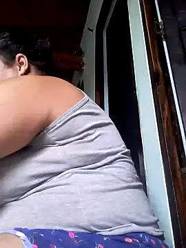 Monseratte21 online show from December 2024 04:38:02 PM