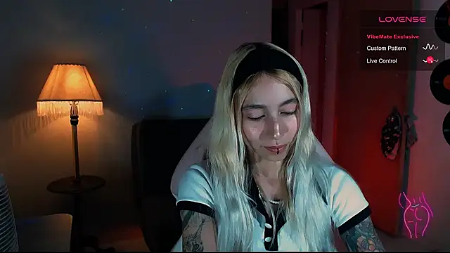 Saucy Jenn online show from January 2025 03:26:01 AM